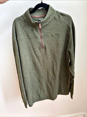 Men's Quarter-Zip Pullover in Green